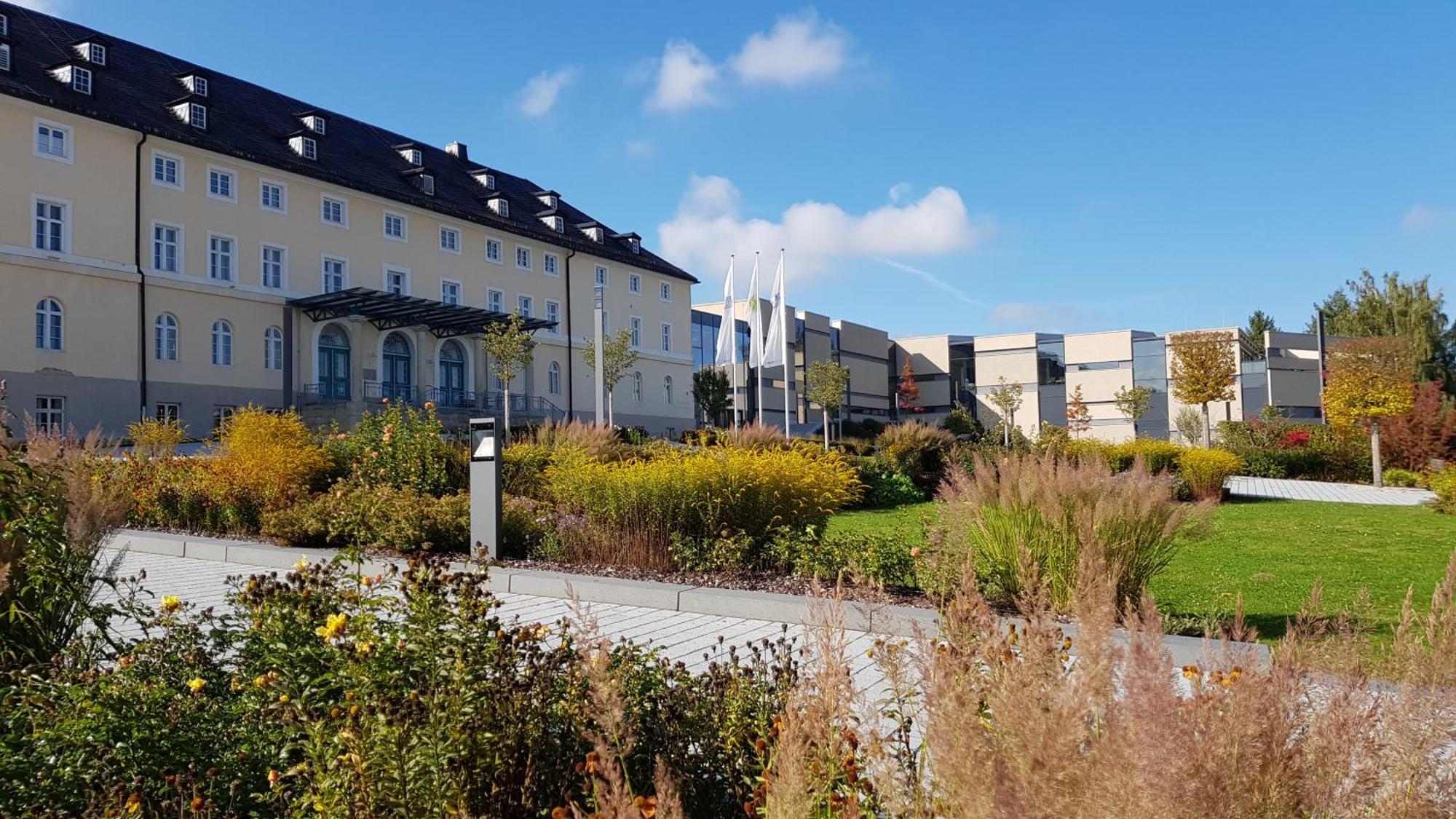 Holly Gmbh Ferienwohnungen Bad Alexandersbad Exterior photo